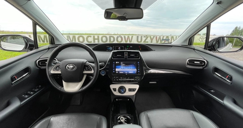 Toyota Prius cena 94800 przebieg: 55559, rok produkcji 2017 z Kolonowskie małe 154